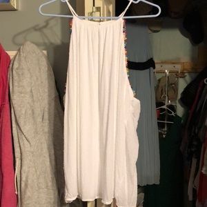 Maurice’s white tank top